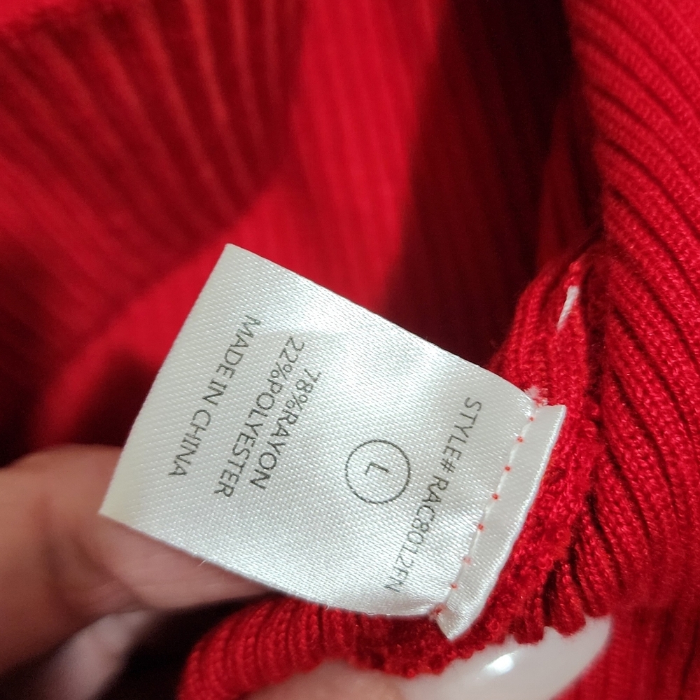 Sweater - Picture 4 of 5